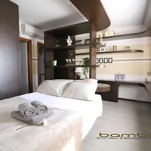 Apartment Bamboo Vico, Milan