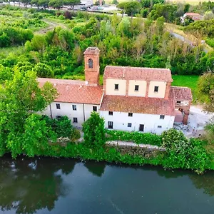Landhaus - Il Casale Toscano - 1900mt From The Tower Of & Trains Station - Free Parking - No Breakfast - No Air Conditioning But Fan - Only Self Check-in Access From 3 Pm
