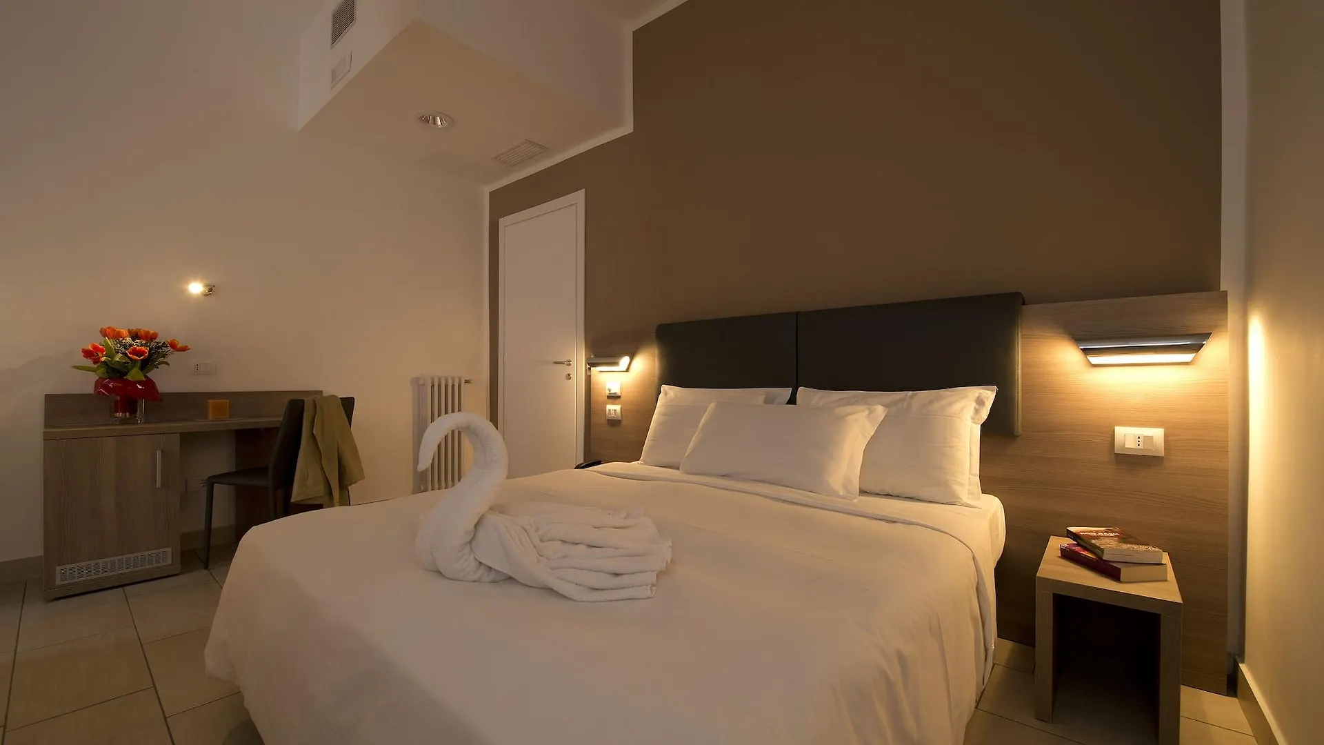 ***  Oasi Village Hotel Milan Italy