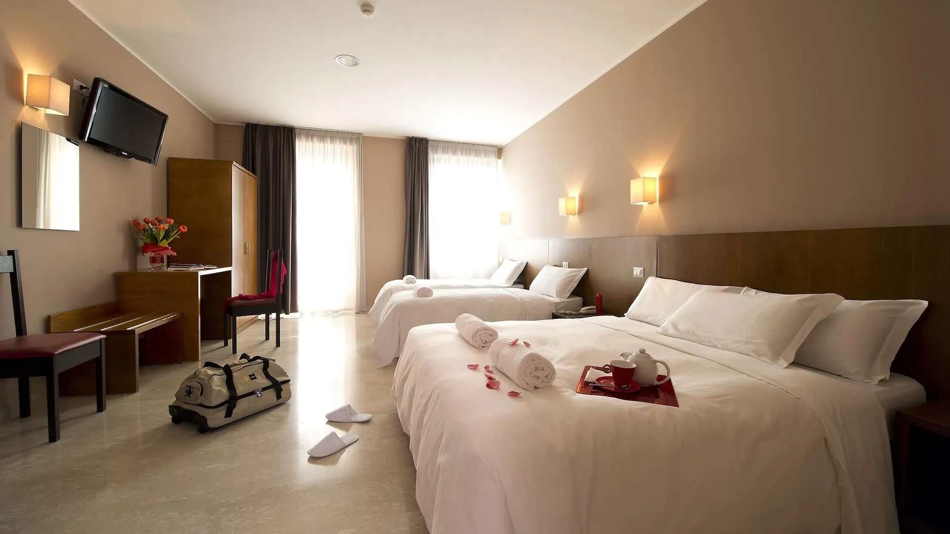 ***  Oasi Village Hotel Milan Italy