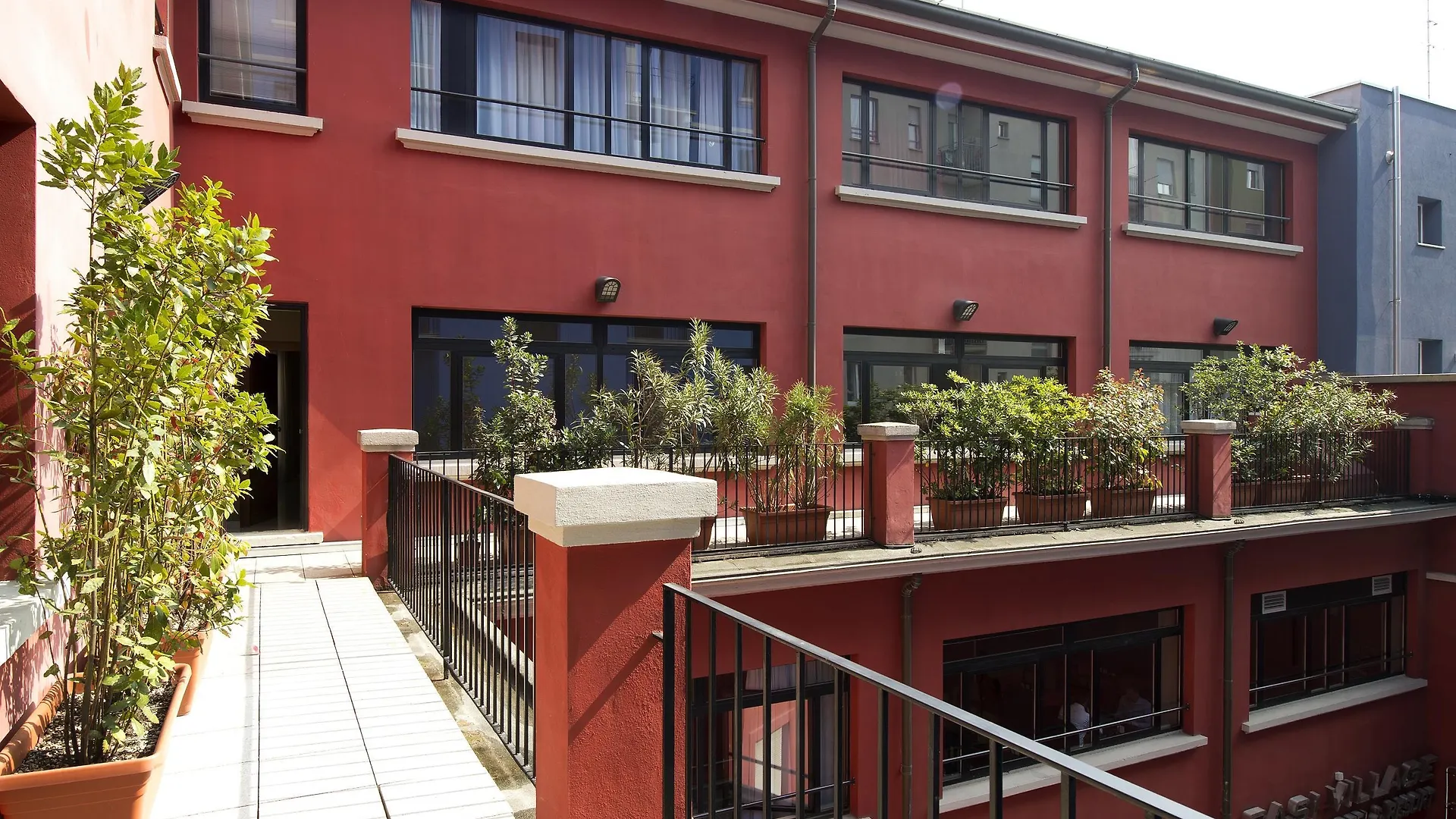 Oasi Village Hotel Milan