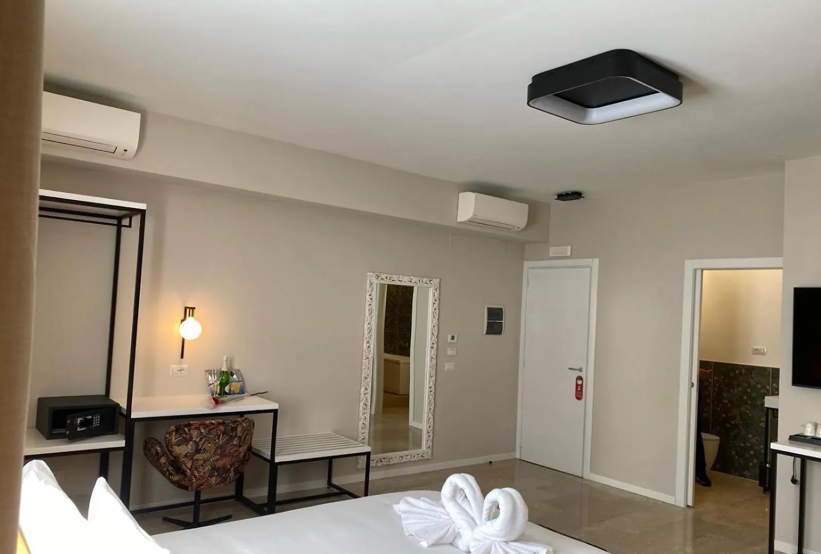 Oasi Village Hotel Milan