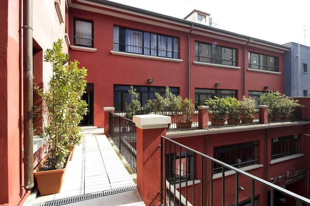 Oasi Village Hotel Milan