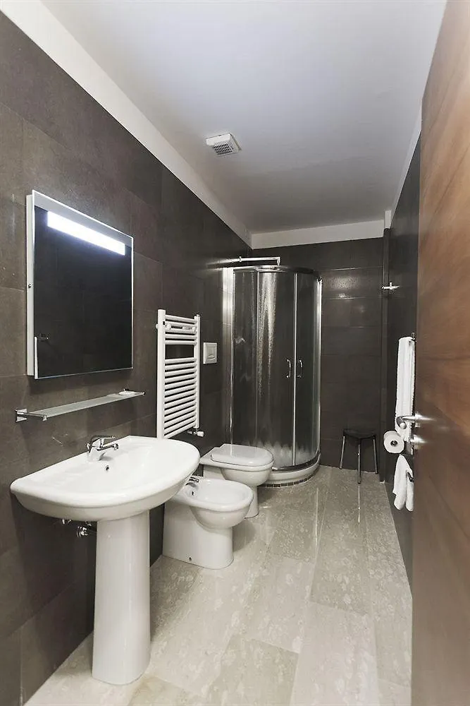Oasi Village Hotel Milan