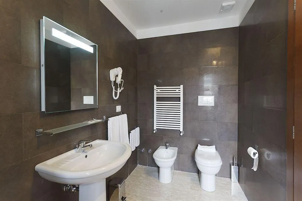 Oasi Village Hotel Milan