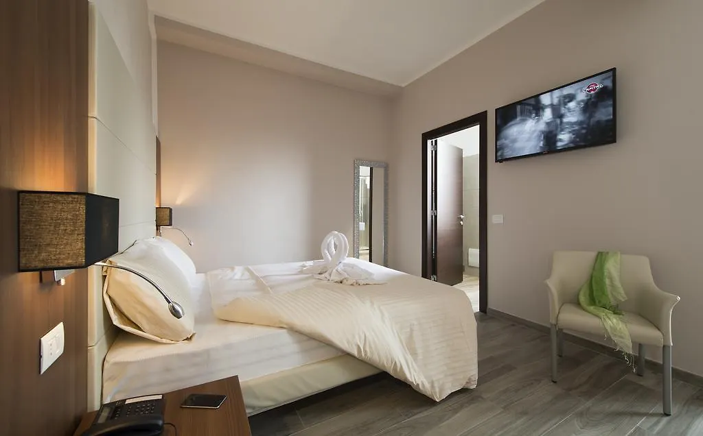 Oasi Village Hotel Milan 3*,  Italy