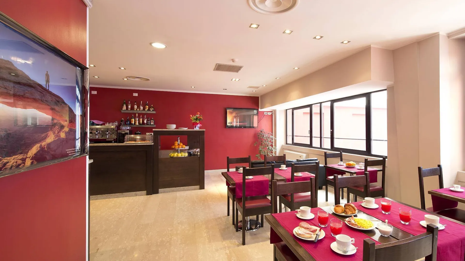 ***  Oasi Village Hotel Milan Italy